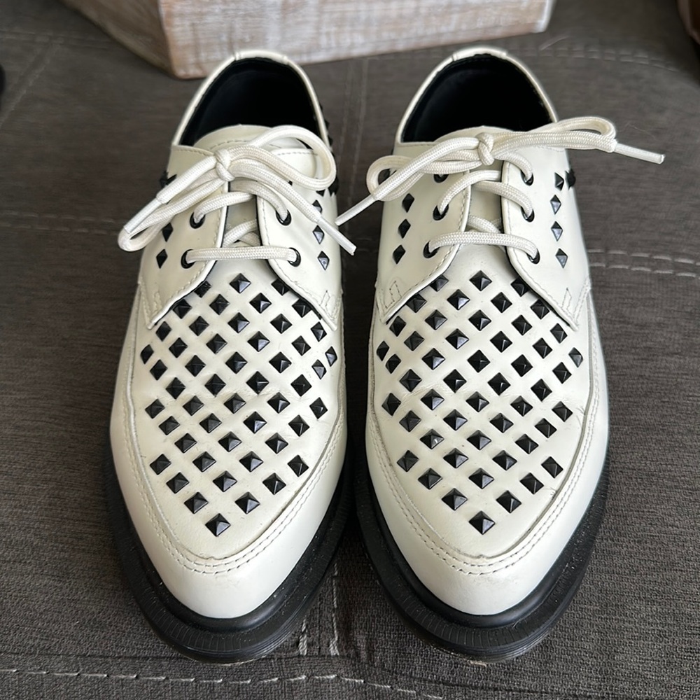 Dr. Martens